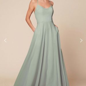 Dear Cleo Gianna Bridesmaids Dress in Ivy Size 8